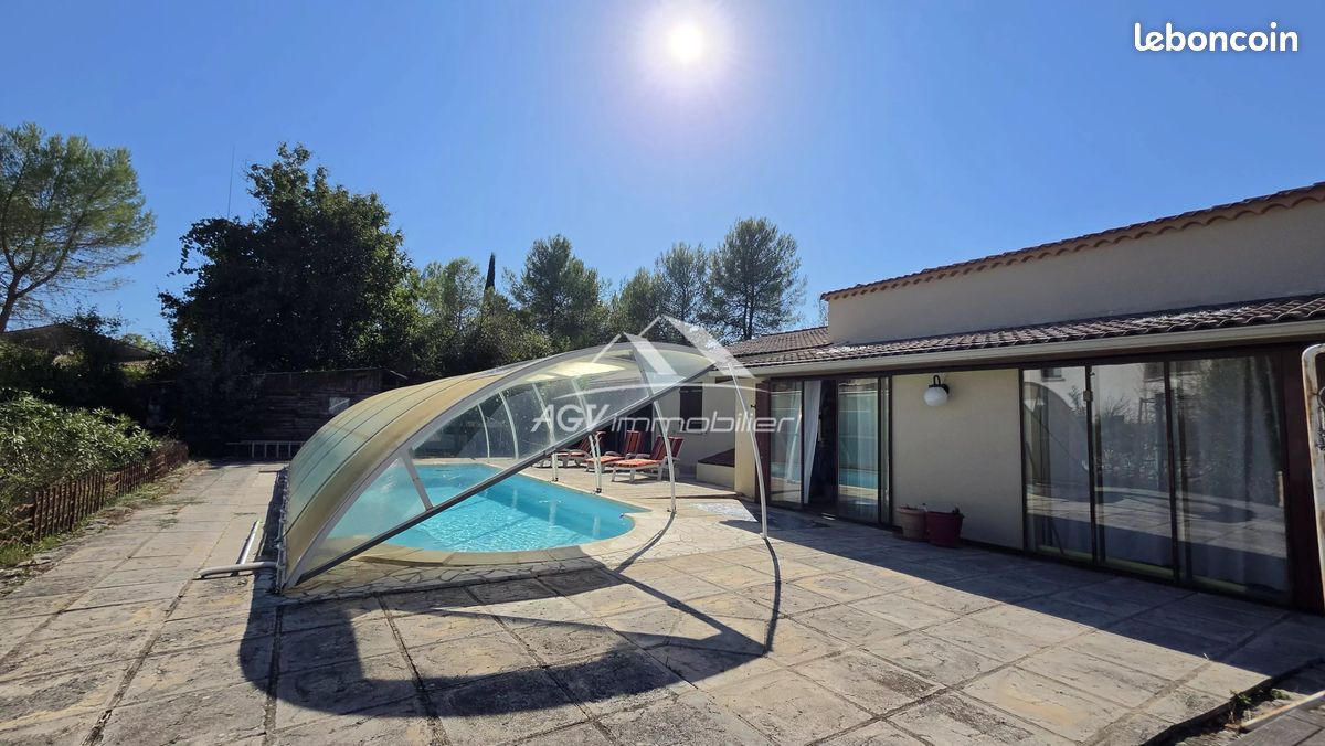 Maison 5 pièces 102 m² · à Deaux · 102 m² · 290 000 €