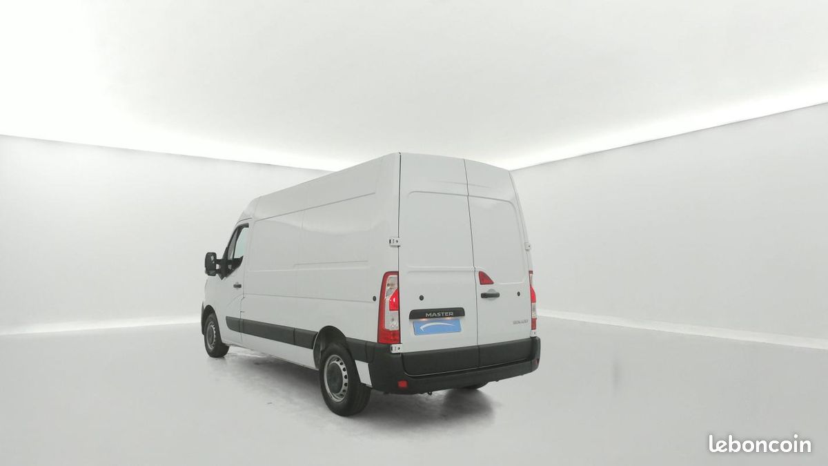 Renault Master FOURGON FGN TRAC F3500 L2H2 BLUE DCI 135 CONFORT (image 3)