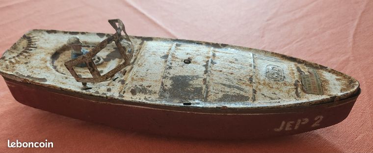 Canot Mécanique à Moteur JEP N°2 – Jouet Ancien En Tôle – Fabrication Française