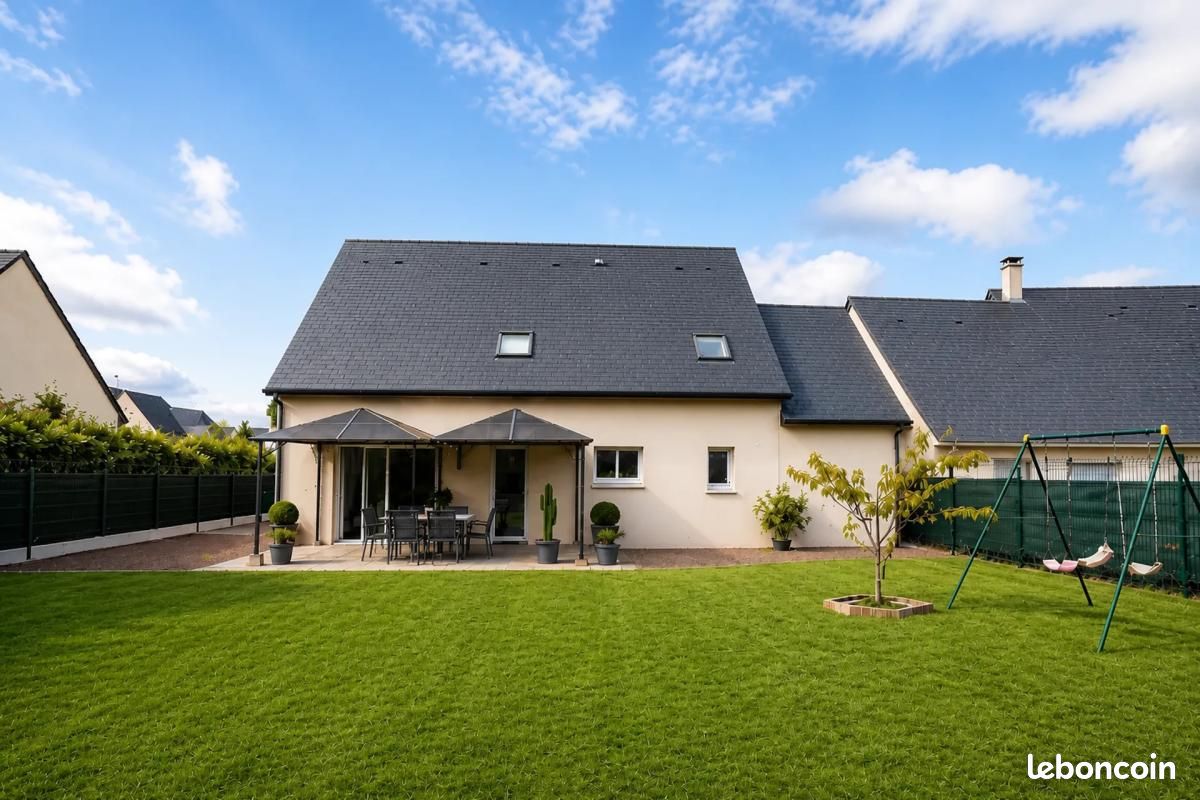 Maison 7 pièces 137 m² · à Monnaie · 137 m² · 299 000 €
