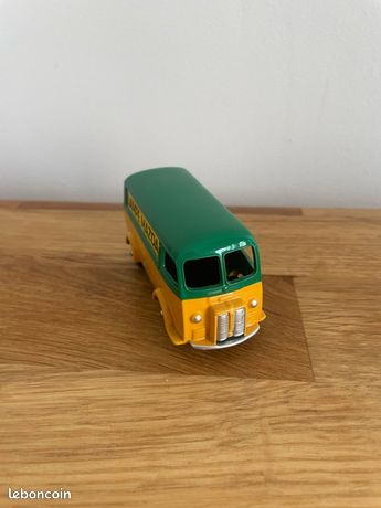 Dinky Toys 1:43 - 1 - Camionnette miniature - Peugeot D3.A