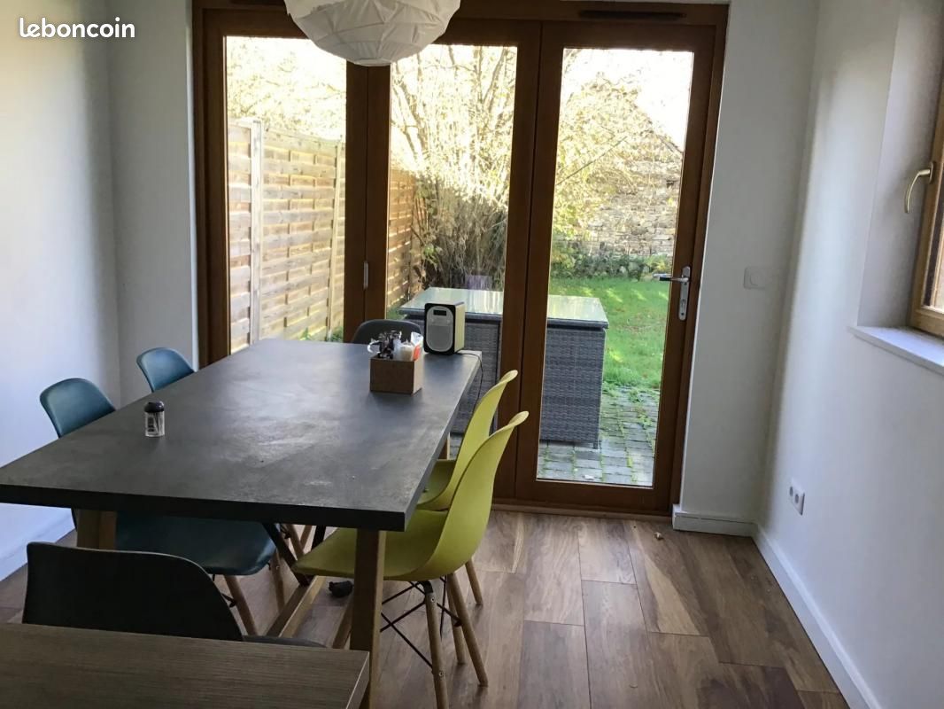 Maison 90 m² Coulonges - Coulonges 86290 (image principale 3)