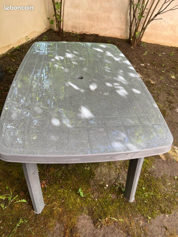 Table et chaise jardin (image 2)