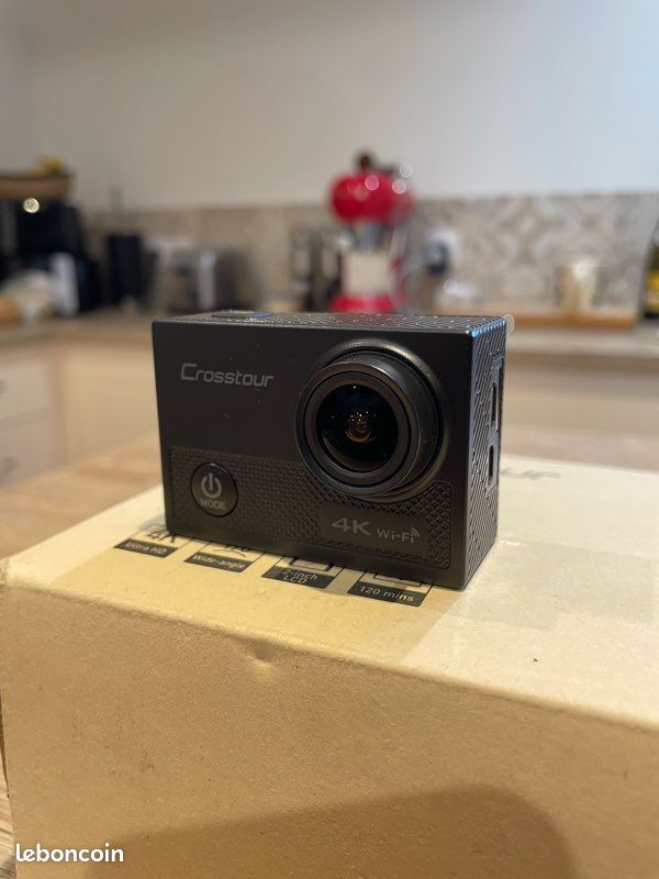 Camera style GoPro 4k Crosstour CT9000 Action Camera Photo