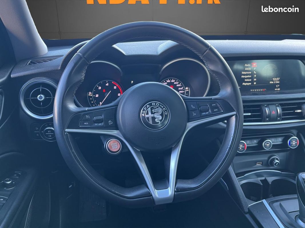 ALFA ROMEO STELVIO 2.2 150 ch AT8 Business (image 10)