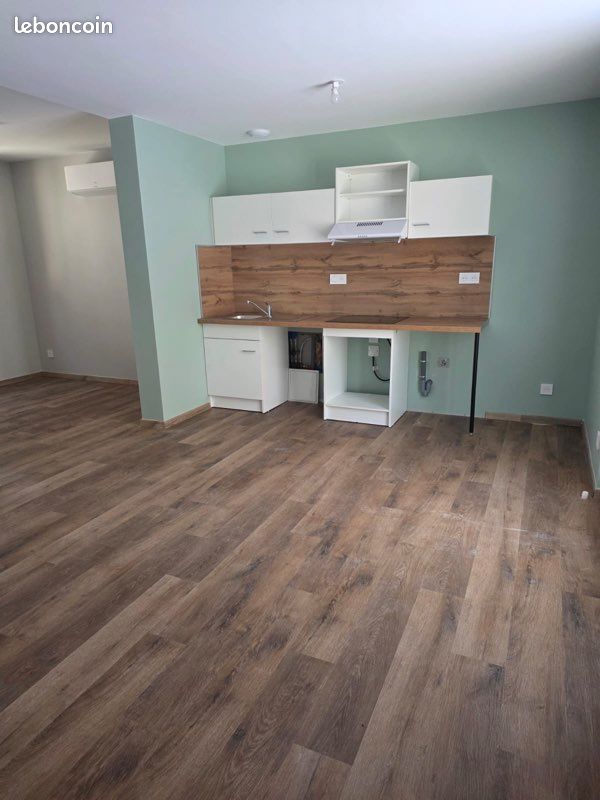 Appartement 1 pièce 27 m² · à Saint-Amand-Montrond · 26,9 m² · 490 €/mois