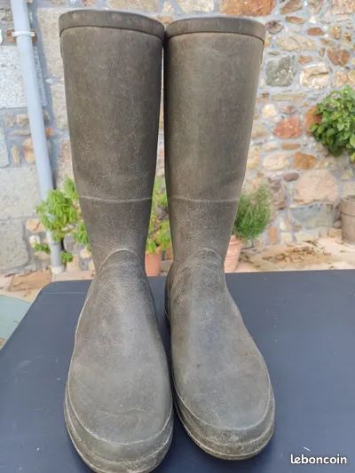 Bottes caoutchouc pointure 35 (image 2)