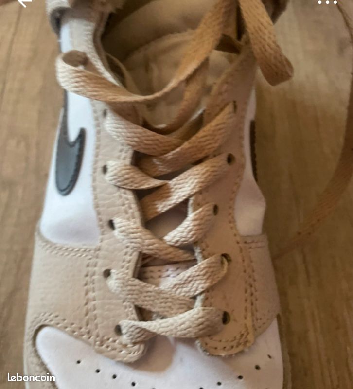 Nike haute (image 6)
