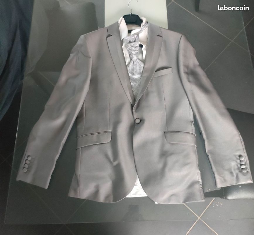 Costume de mariage (image 5)