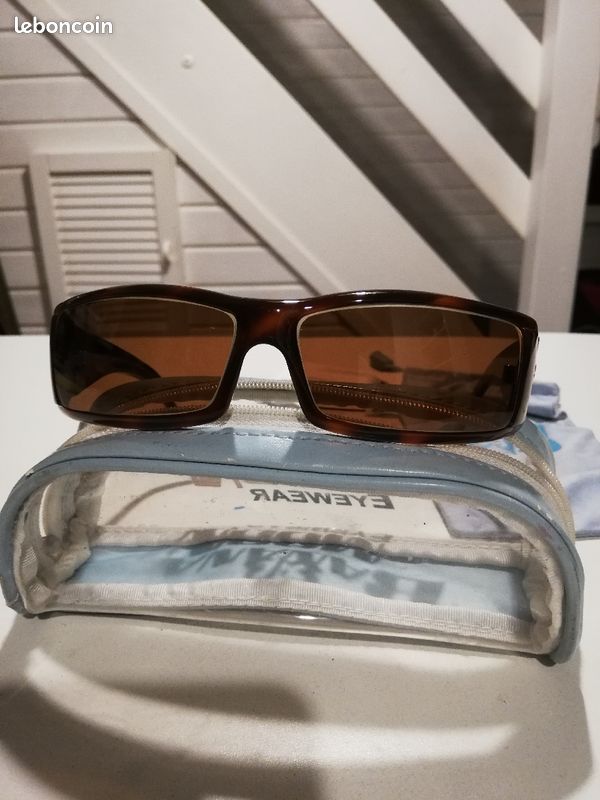 Lunettes de soleil marque "Banana Moon" correction 0,75 Oeil Droit (image 1)