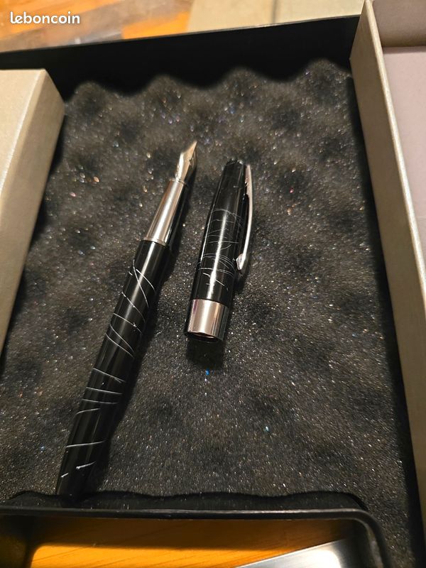 Guidon Classique Années 90 - Tige Plume Noire 3TTT 140 Mm - Neuf Sous Emballage D'origine