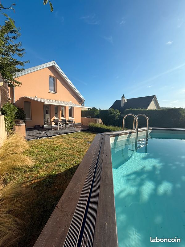 Maison 10 pièces 327 m² · à Maule · 327 m² · 839 000 €