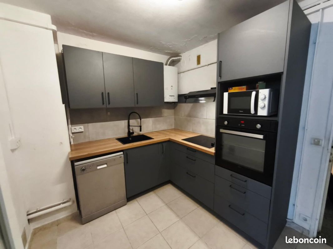 Appartement 3 pièces 70 m² · à Bastia · 70 m² · 850 €