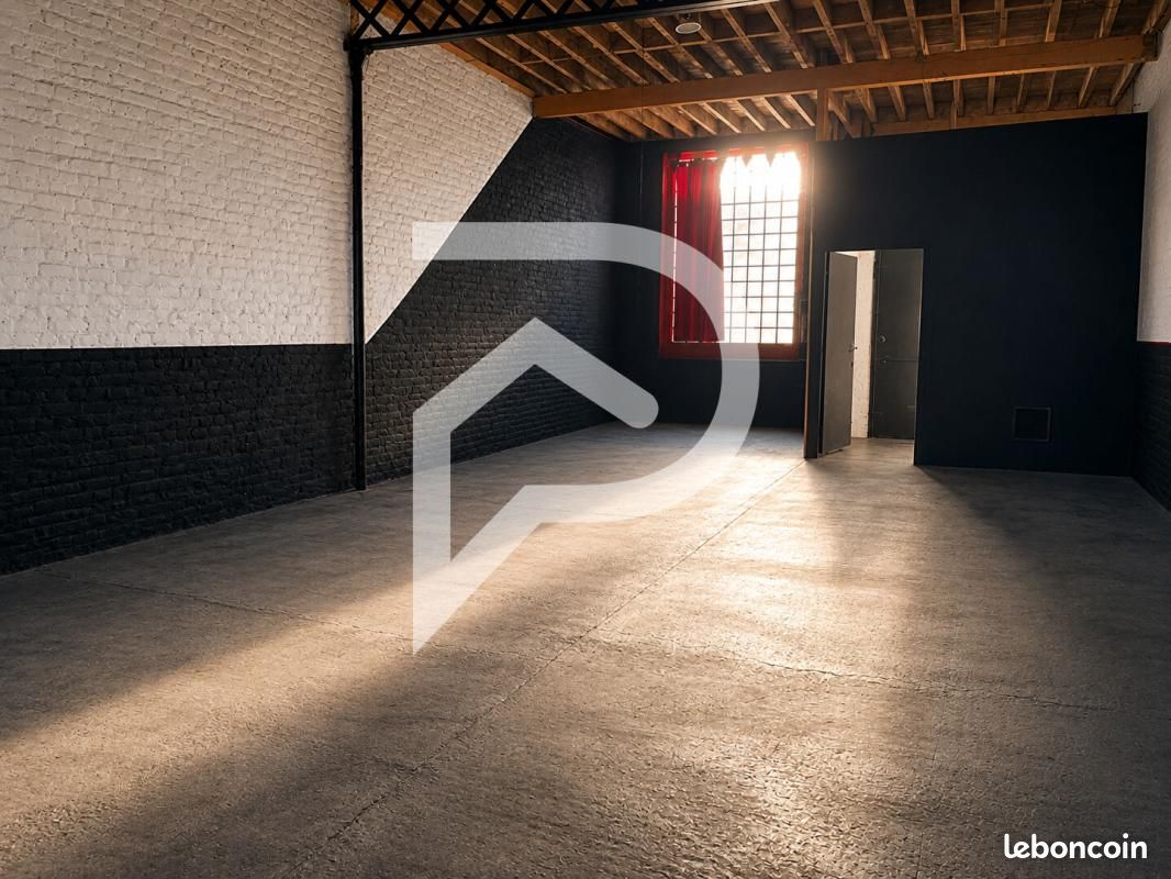 Immeuble 3 pièces 180 m² · à Caudry · 180 m² · 54 900 €