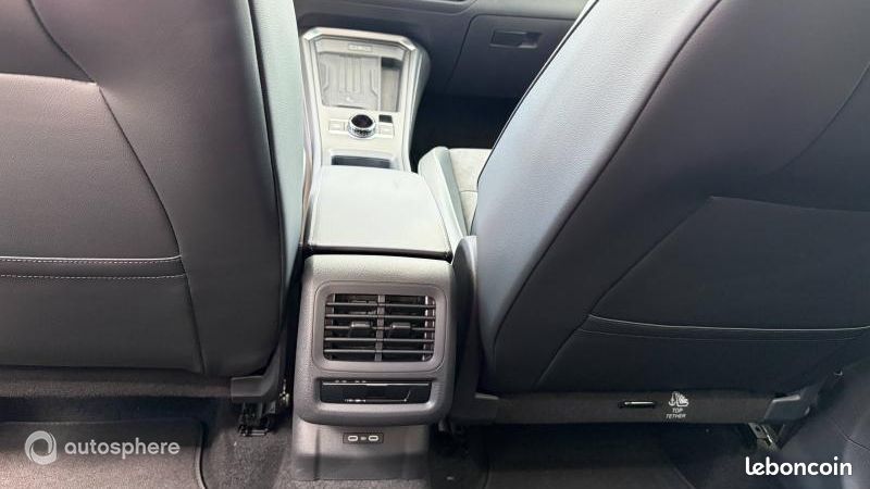 Volkswagen T-Roc 1.5 eTSI 150ch Style DSG7 (image 14)