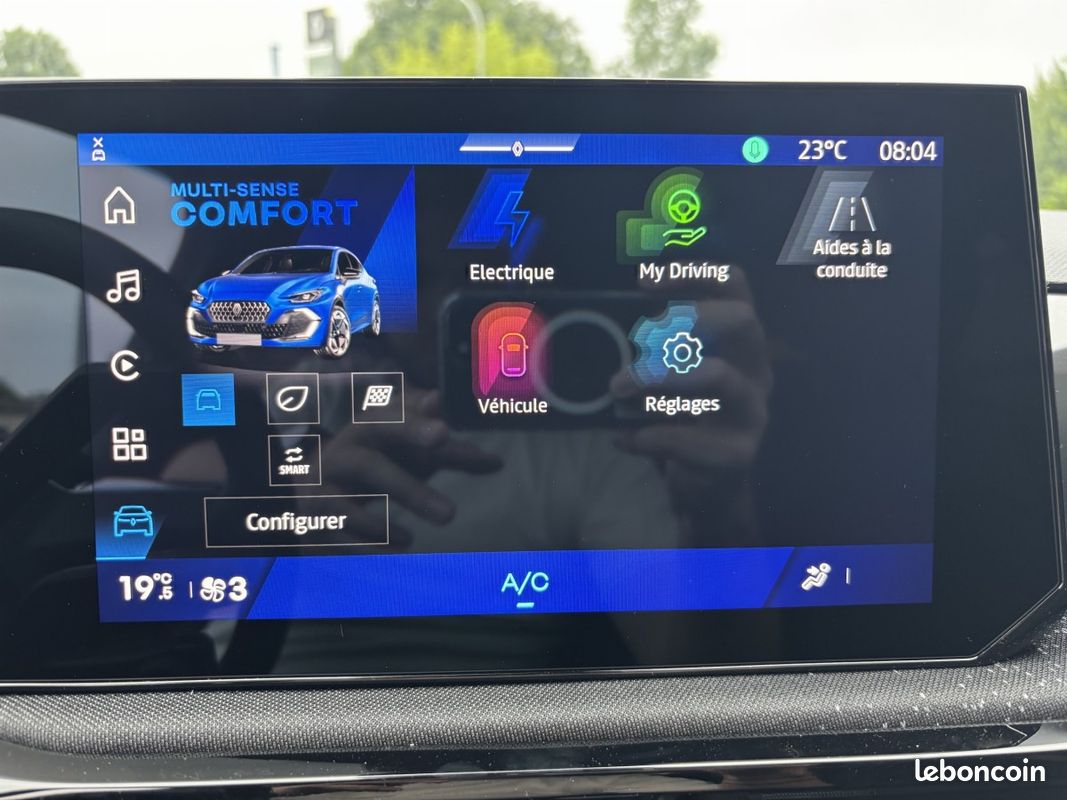 Renault Clio (6) techno full hybrid E-Tech 160 ch (image 23)