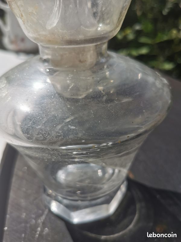Carafe ancienne (image 1)