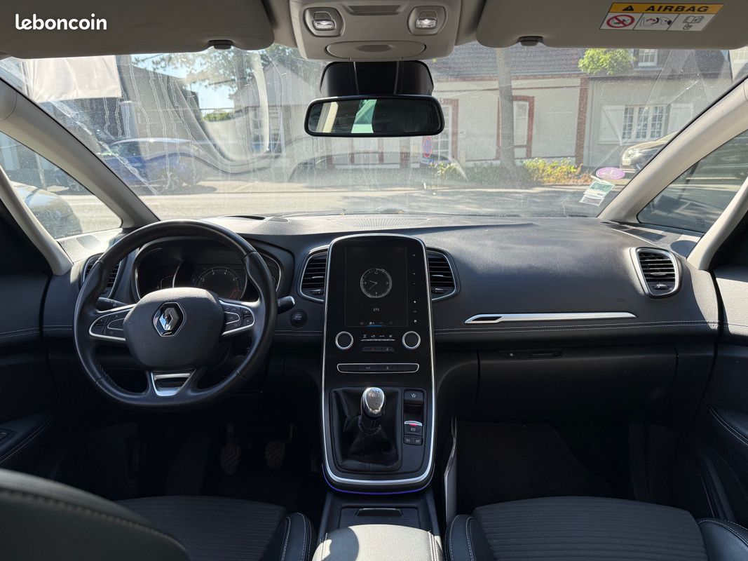 Scenic iv intens 1.2l tce 130cv (image 3)