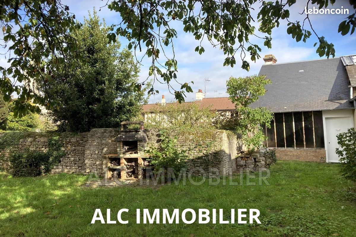 Maison 8 pièces 210 m² · à Alençon · 210 m² · 239 108 €