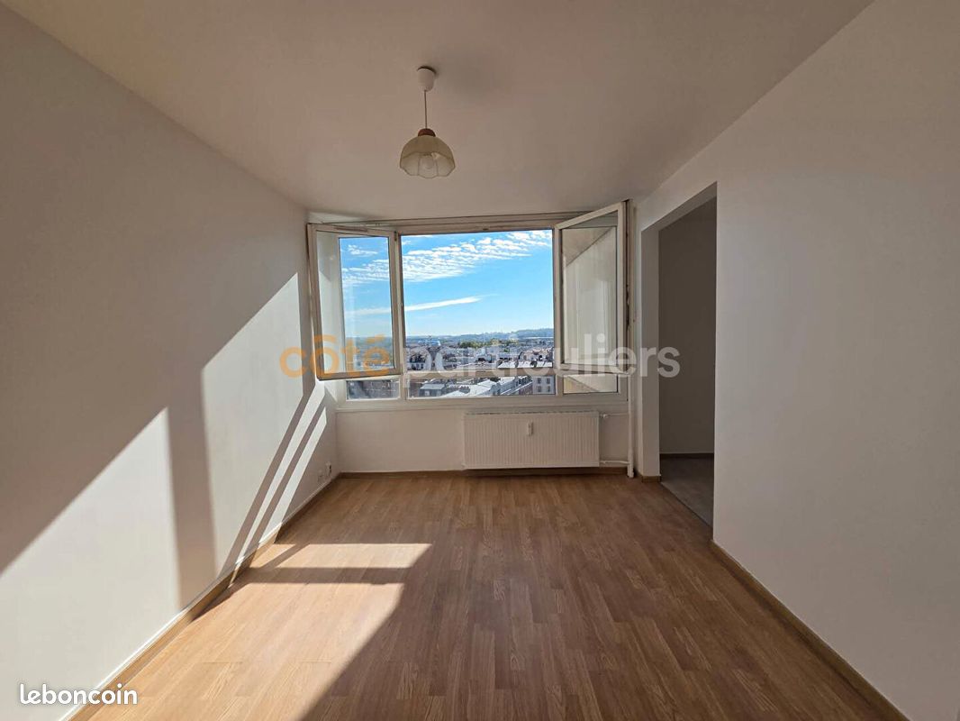 Appartement 1 pièce 25 m² · à Aubervilliers · 25 m² · 832 €/mois