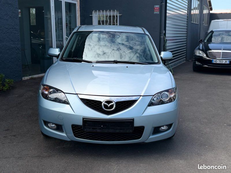 Mazda 3 berline 1.6 élégance (image 2)
