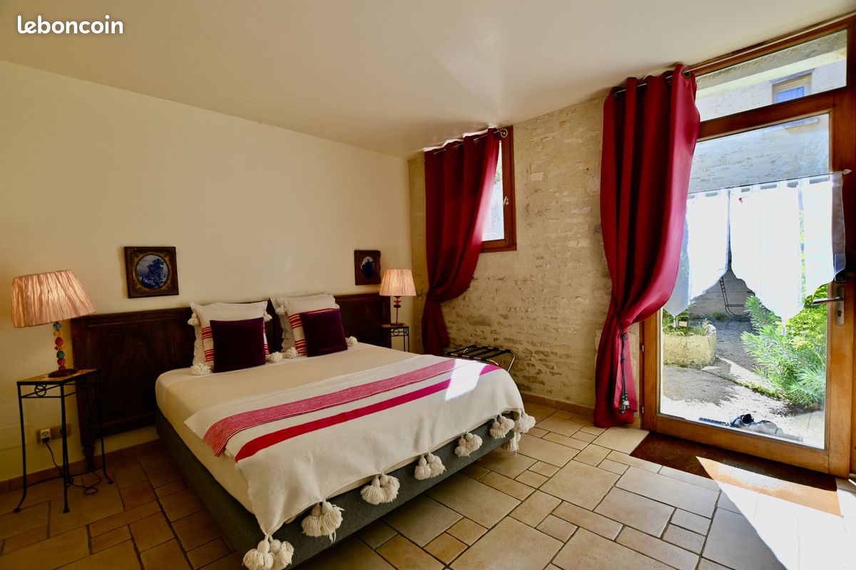 Propriété 12 pièces 345 m² (image 15)