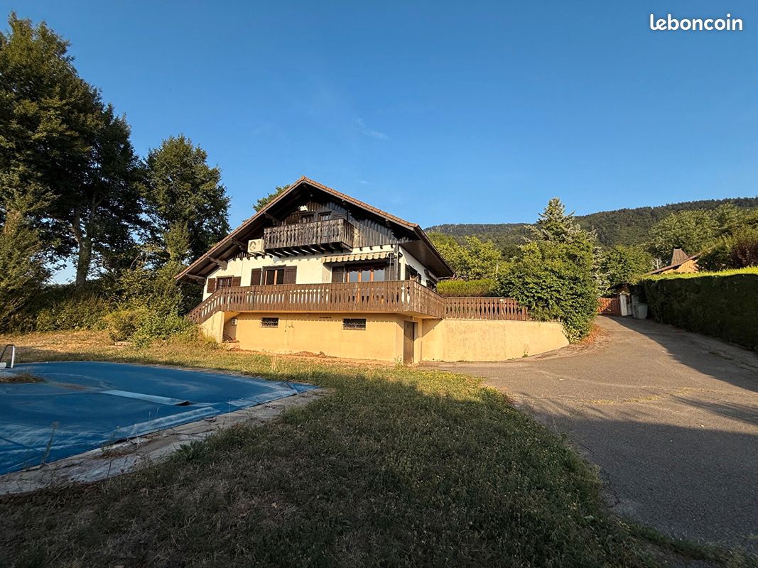 Maison 5 pièces 100 m² · à Saint-Cergues · 100 m² · 495 000 €