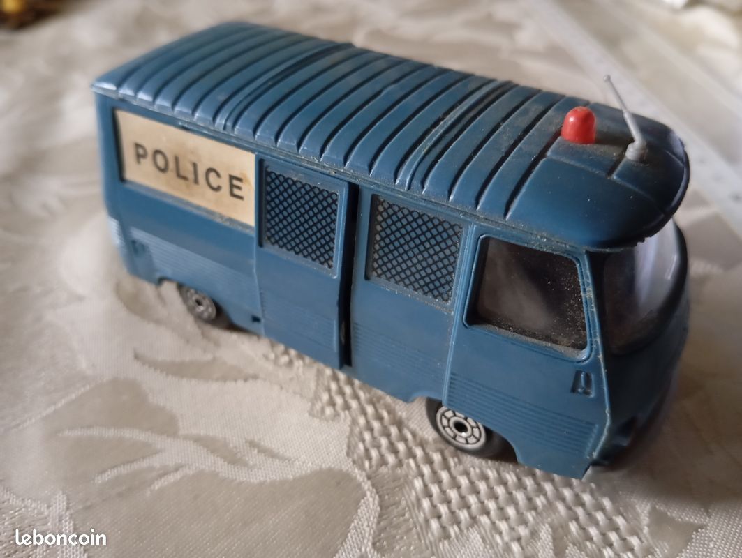 Norev Plastigam 1/43 – Peugeot J7 Poste PTT, Modèle Miniature De Collection (Ref 253)