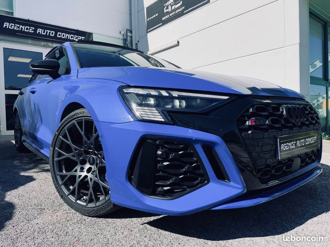 Audi RS 3 PERFORMANCE EDITION 2.5 TFSI 407 CV 1 OF 300 + TOIT OUVRANT + B&O + FREINS CERAMIQUE + GARANTIE 12 MOIS (image 3)