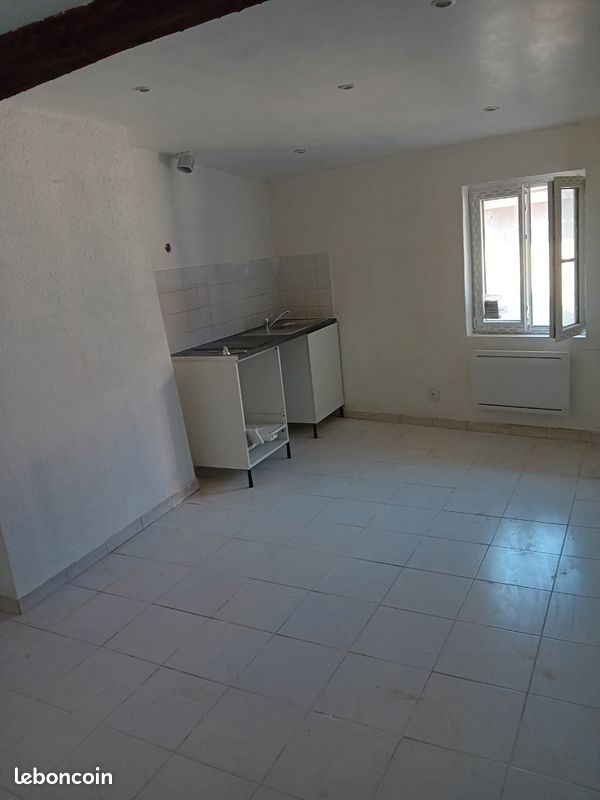 Appartement 2 pièces 35 m² · à La Valette-du-Var · 35 m² · 550 €