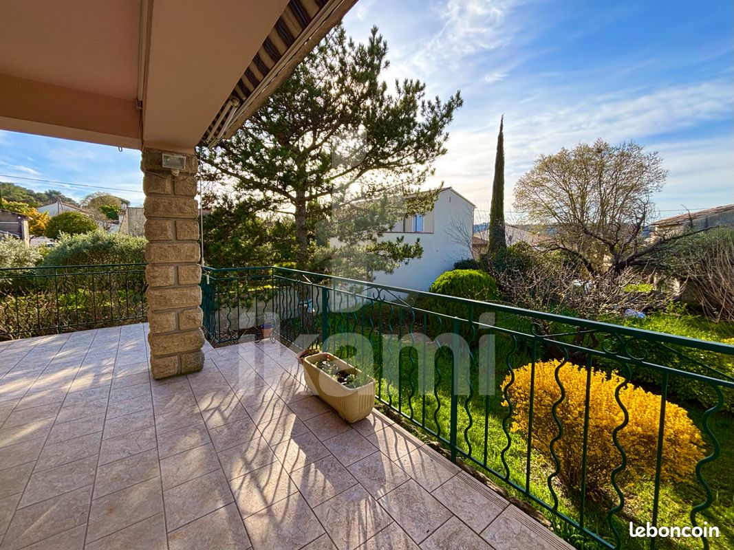 Maison 6 pièces 133 m² · à Bagnols-sur-Cèze · 133 m² · 222 000 €