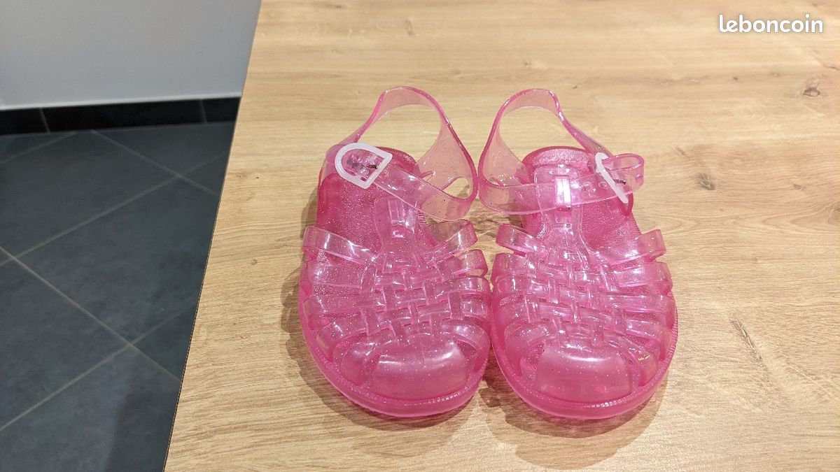 Sandales plastique rose pailleté (image 1)