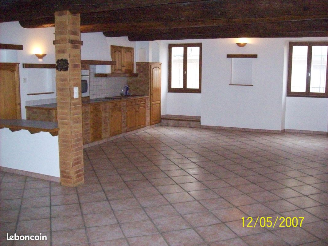 Appartement 2 pièces 100 m² · à Marseille · 100 m² · 180 000 €