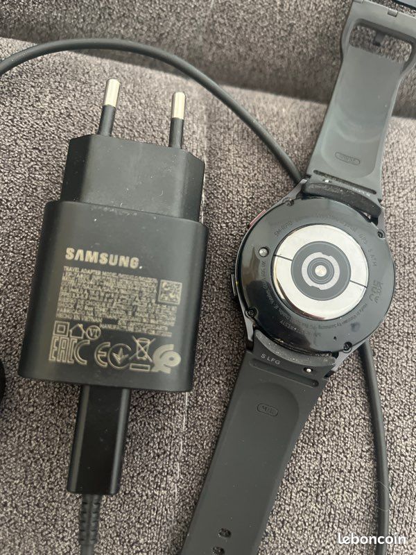 Montre connectée Samsung (image 2)