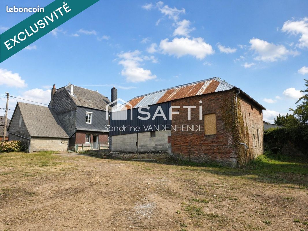 Maison 8 pièces 130 m² · à Brunehamel · 130 m² · 156 000 €