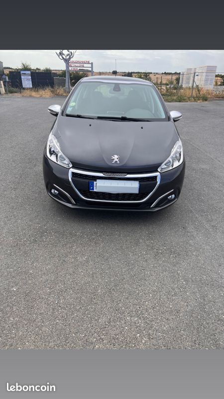 Peugeot 208 1.6 e-HDi 100 ch – 2016 – 151 000 km – 6 500 (image 1)
