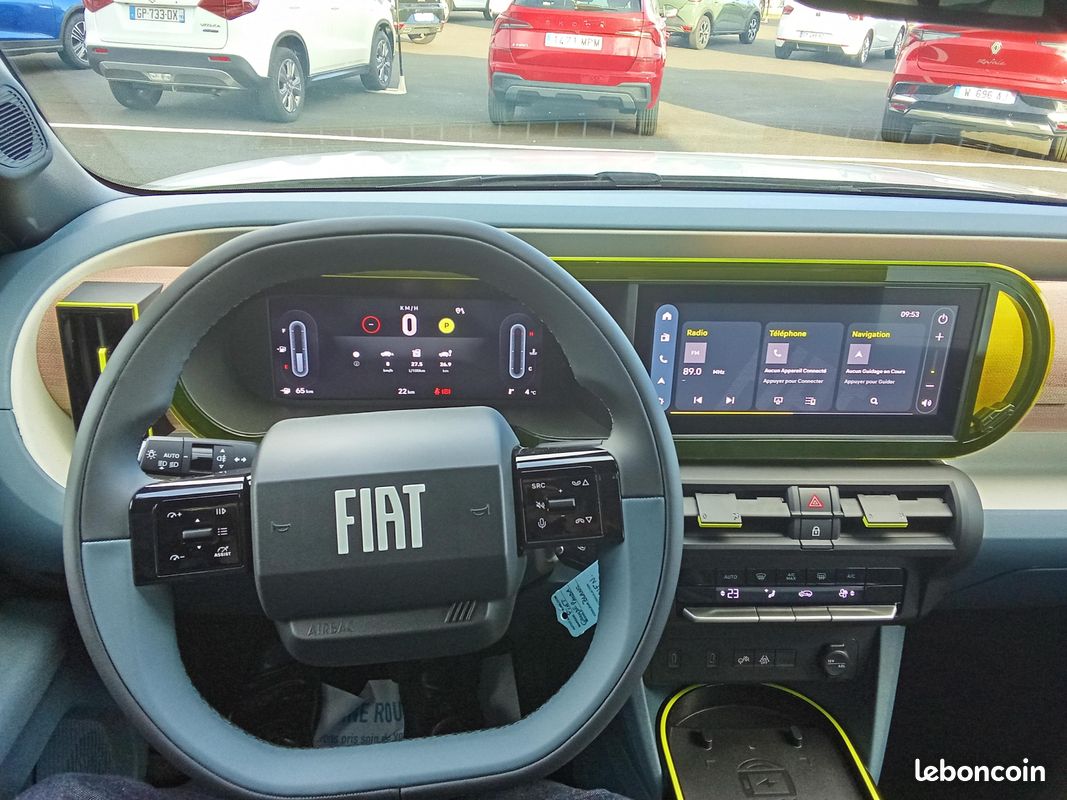 FIAT Grande Panda T-Gen 3 1.2 Hybrid Turbo 110 ch eDCT6 La Prima (image 9)