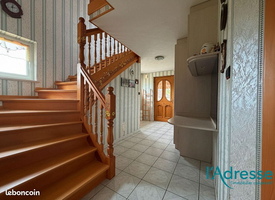 Maison 6 pièces 205 m² · à Stosswihr · 205 m² · 399 000 €