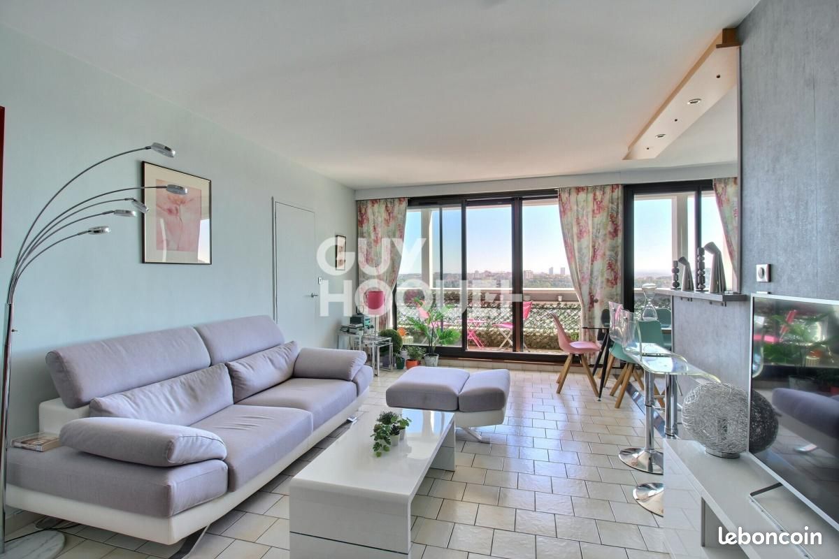 Appartement 4 pièces 81 m² · à Lyon · 81 m² · 200 000 €