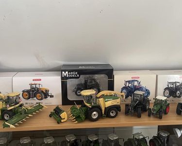 Miniature agricole de collection à vendre - Annonces Collection