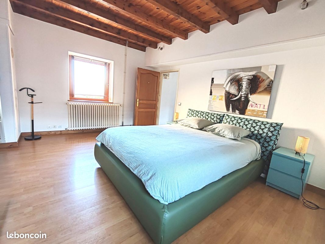 Vente | Maison de village | 4p | 3ch | 90 m² | Chevry | Terrasse · Jardin (image 2)