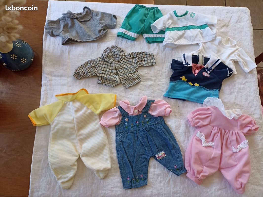 Vêtements poupées, poupons (image 1)