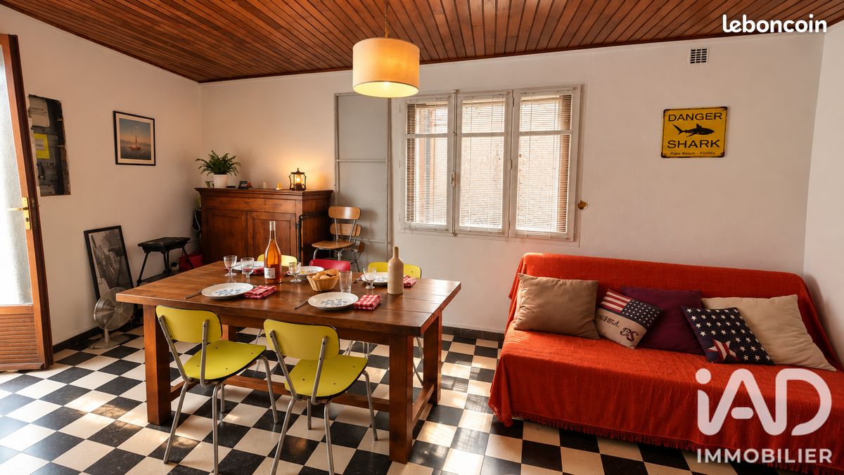 Maison 6 pièces 132 m² · à La Palme · 132 m² · 165 000 €