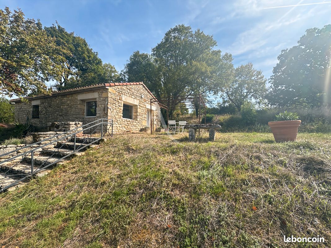 Maison 6 pièces 270 m² · à Puy-l'Évêque · 270 m² · 453 000 €