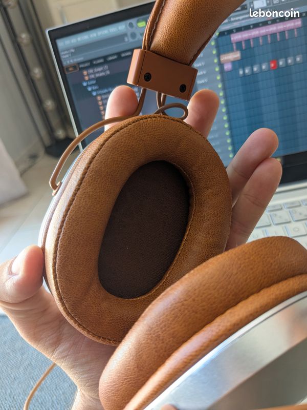 Casque Vintage Pioneer SE-30A - Années 70 - Avec étui Et Notice - BEIGE (1 Ergot Cassé)