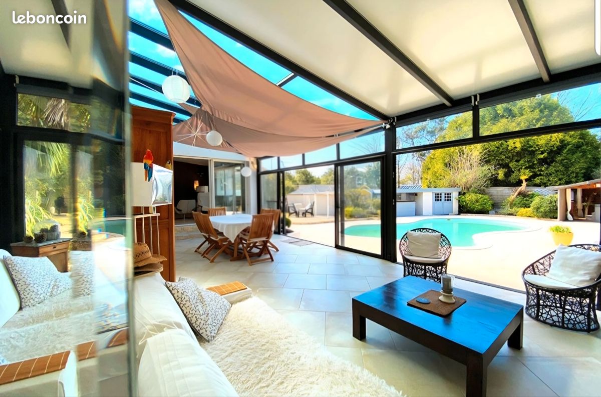 Maison 8 pièces 225 m² · à Plouezoc'H · 225 m² · 544 000 €