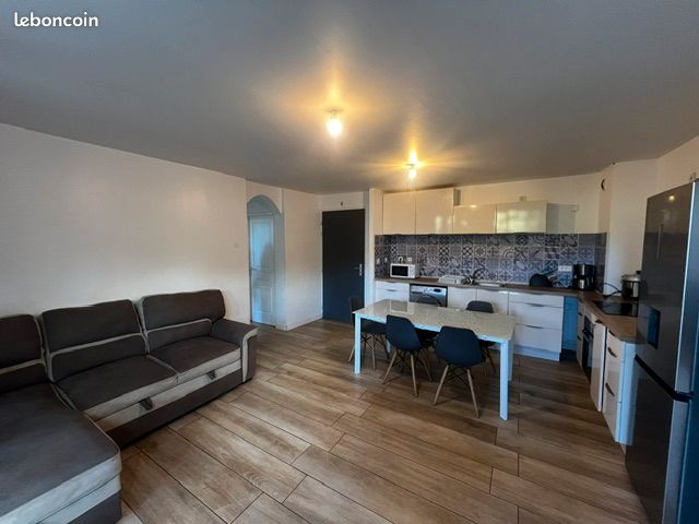 Appartement 2 pièces 42 m² · à Saint-Denis · 42 m² · 950 €/mois