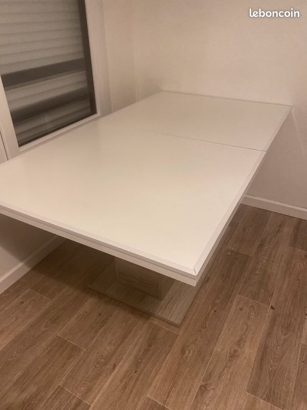 Table de salon (image 1)