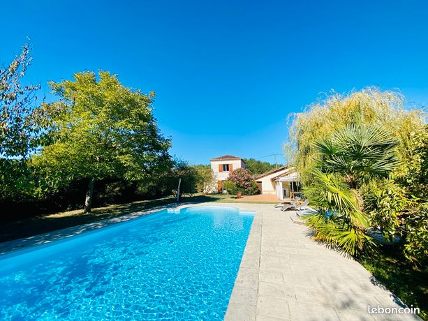 Villa 7 pièces 206 m²