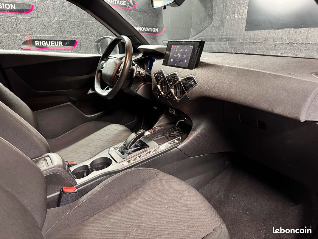 DS DS3 Crossback 1.2 Puretech 131 cv EAT8 Boite auto CHIC / COURROIE CHANGER ET ENTRETIEN FULL DS 12580 (image 14)